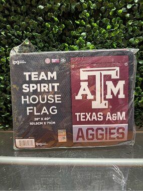 Texas A&M Maroon Team Spirit House Flag - Aggies